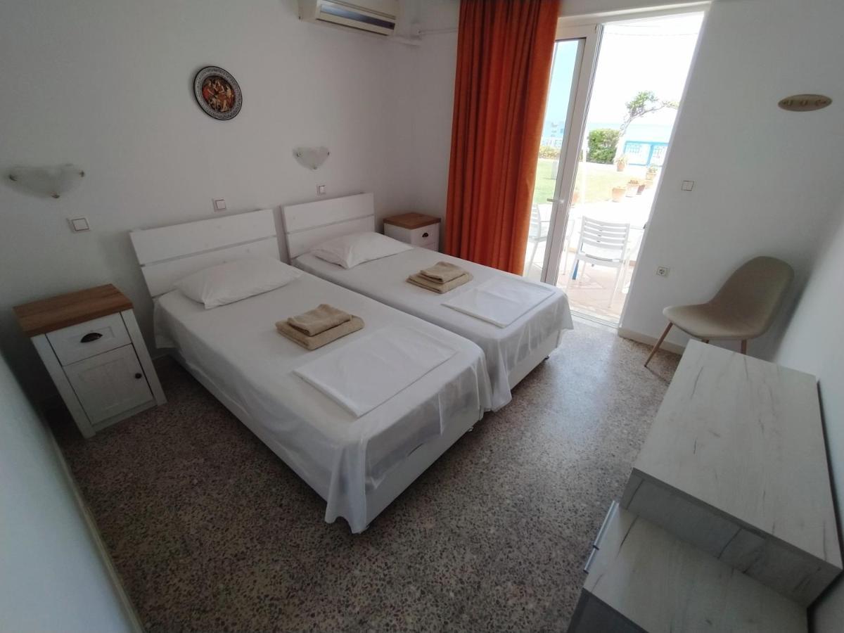 Antonios Apartments Stegna アルハンゲロス エクステリア 写真