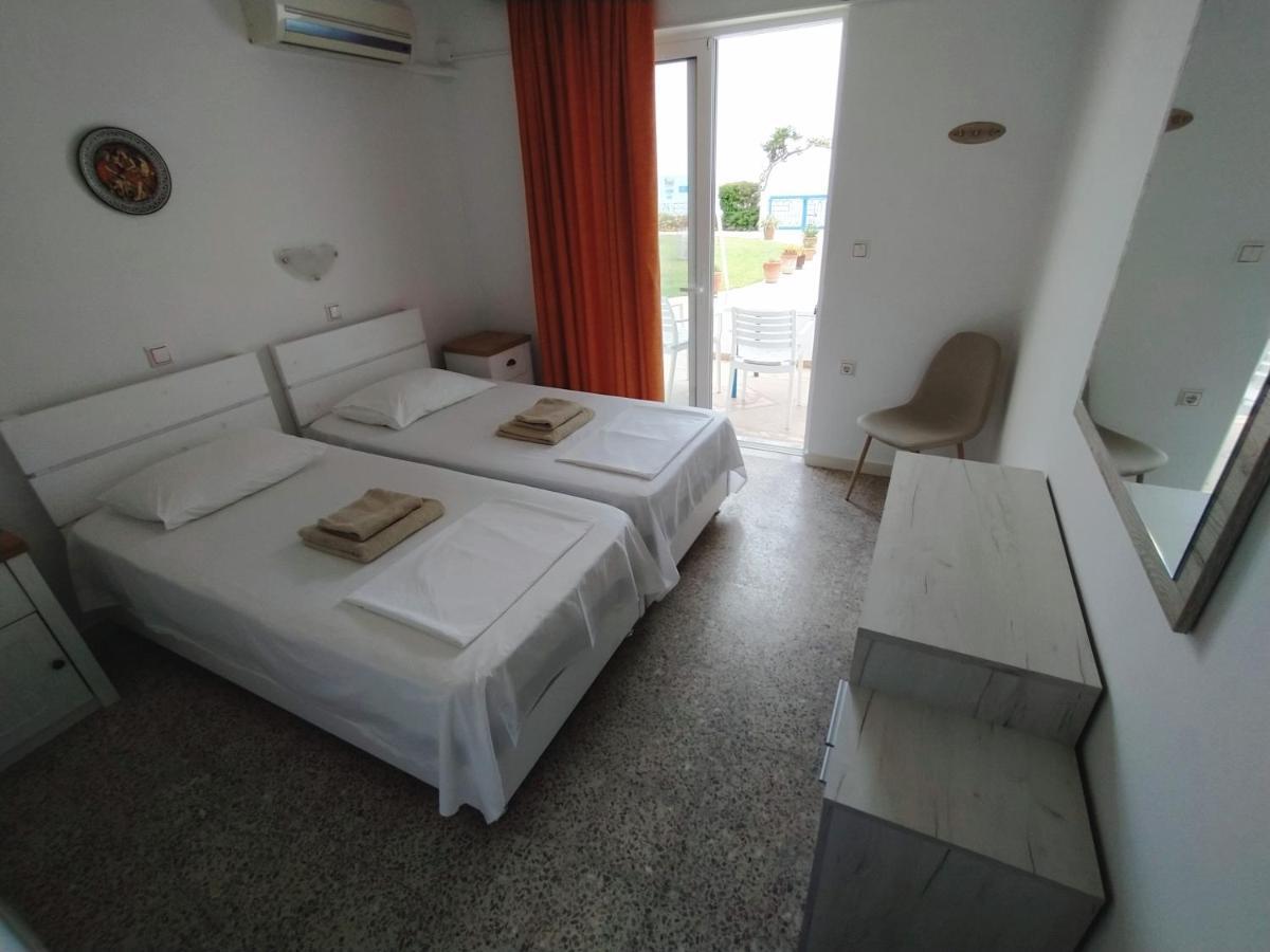 Antonios Apartments Stegna アルハンゲロス エクステリア 写真