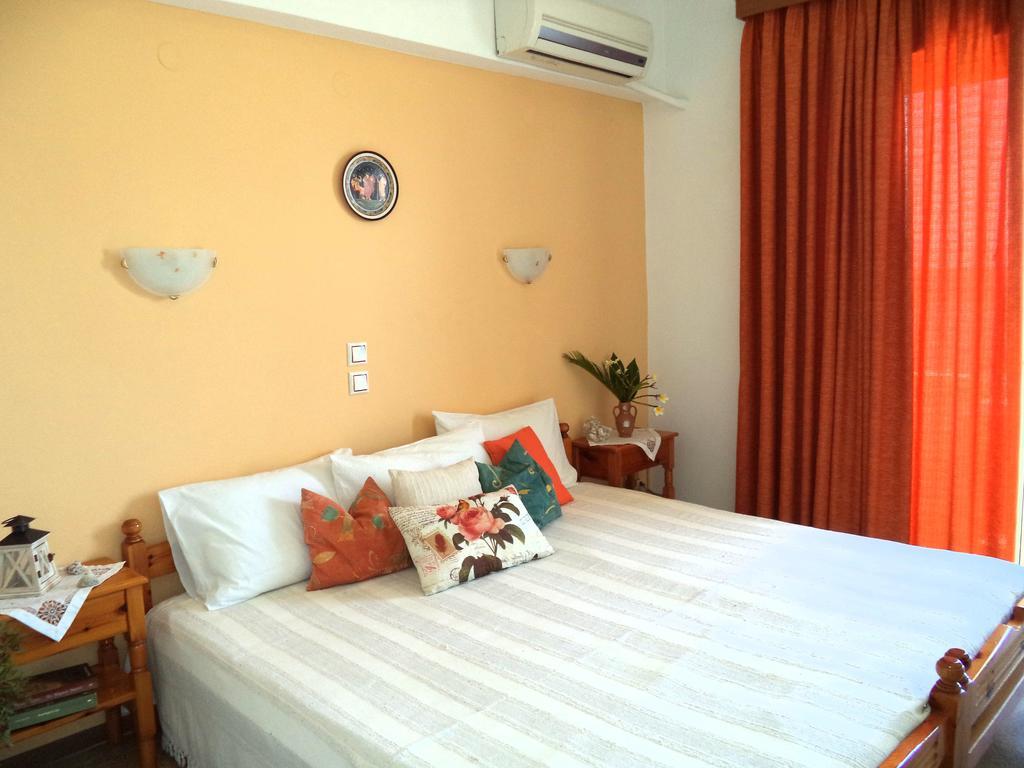 Antonios Apartments Stegna アルハンゲロス エクステリア 写真