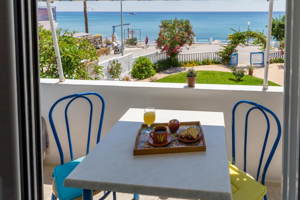 Antonios Apartments Stegna アルハンゲロス エクステリア 写真